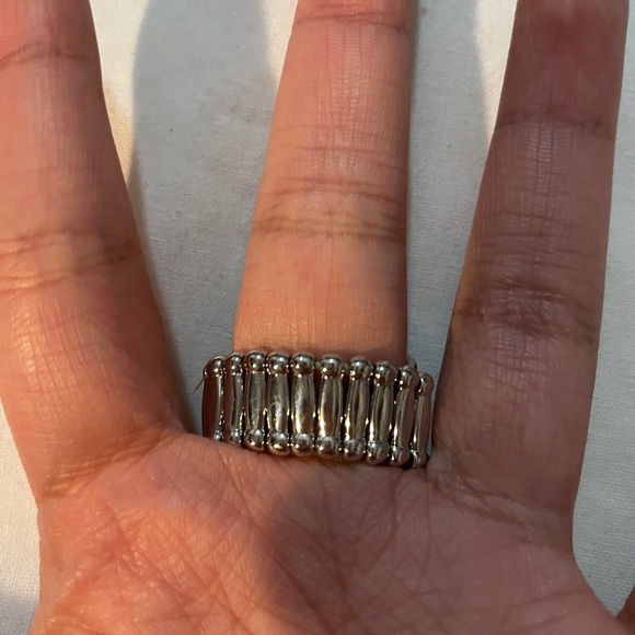 Ring - Picture 2 of 2